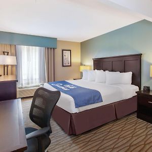 Days Inn By Wyndham Petoskey